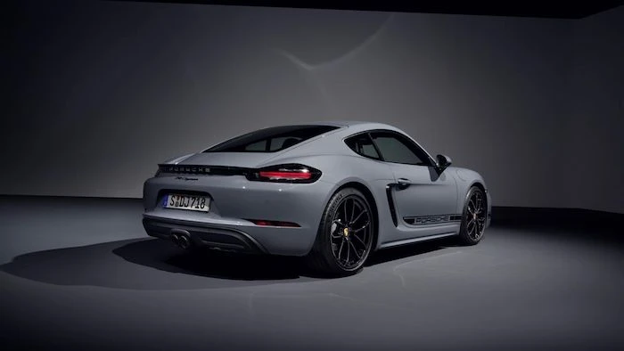 Porsche 718 Style Edition