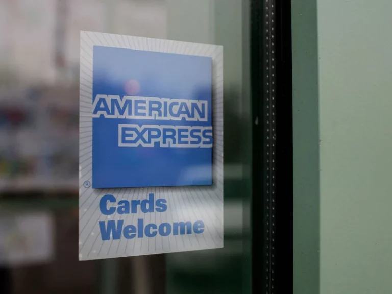 American Express fügt erstes Kryptoprodukt mit Abra Rewards Card hinzu