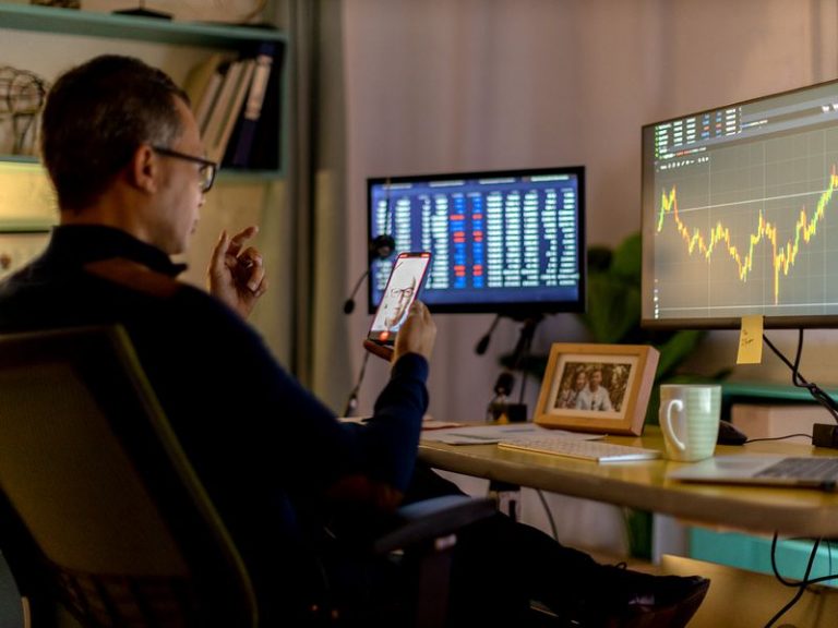 First Mover Americas: AXS stieg um 15 % bei Ronin Network News, BTC bei 21.000 $