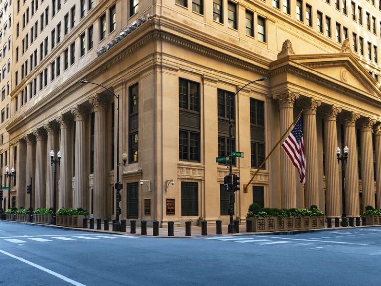 Krypto-Händler teilen sich aufgrund der Auswirkungen der bevorstehenden Fed-Zinserhöhung auf Bitcoin