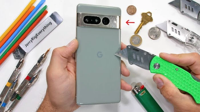 Haltbarkeit von Google Pixel 7 Pro getestet (Video)