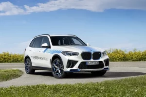 BMW beginnt mit der Produktion des BMW iX5 Hydrogen-Modells